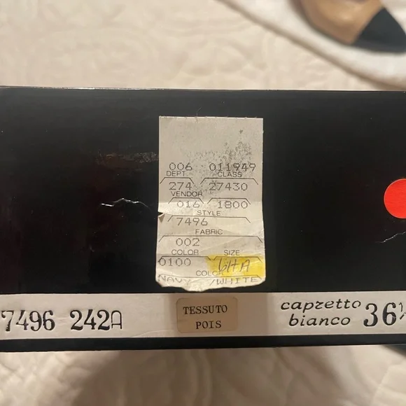 Vintage Chanel Slingback Pumps - Picture 6 of 7